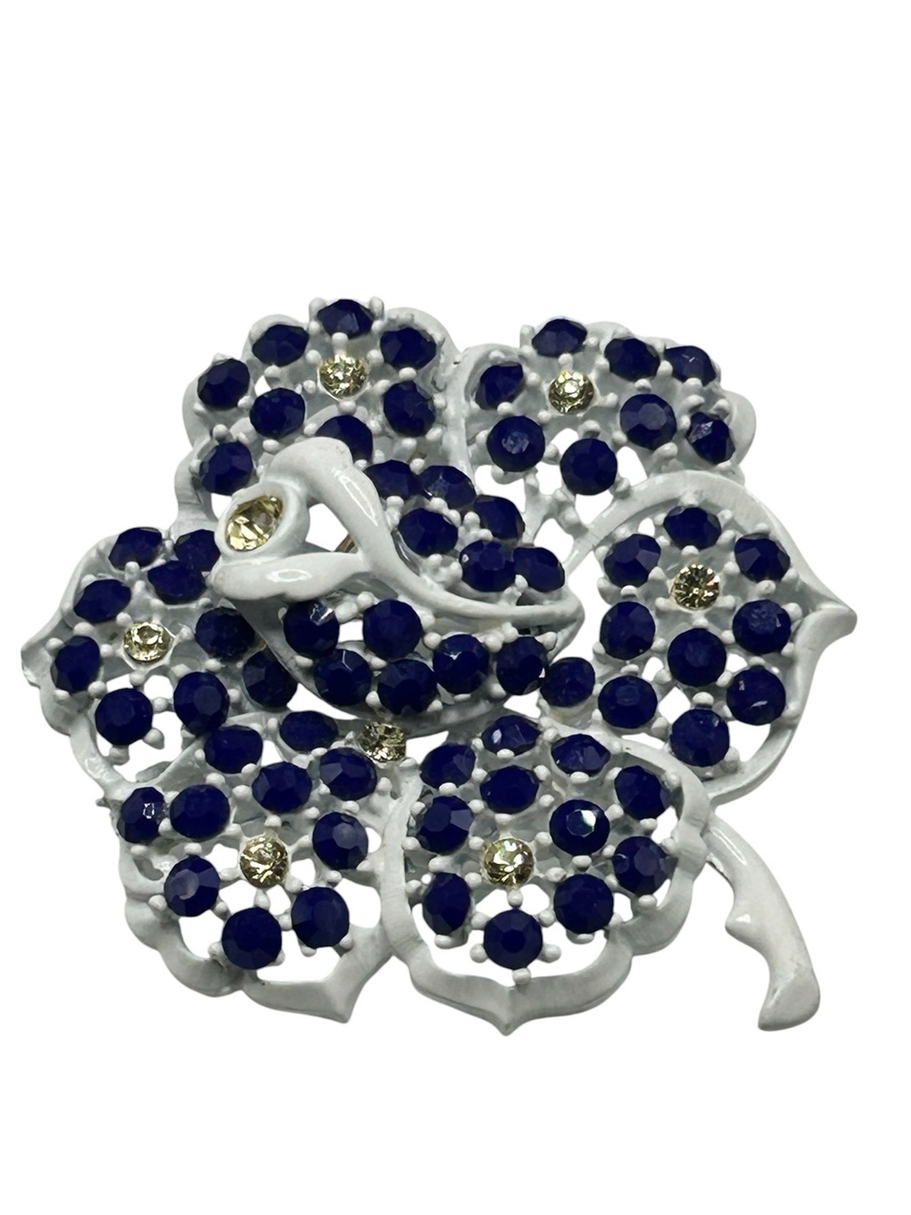Vintage Weiss White Enamel Blue Rhinestone Flower Brooch